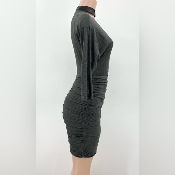 NWT Alice + Olivia Pace Dress in Charcoal Gray Ruched Knit Leather Neck Size 2 - Picture 3 of 16